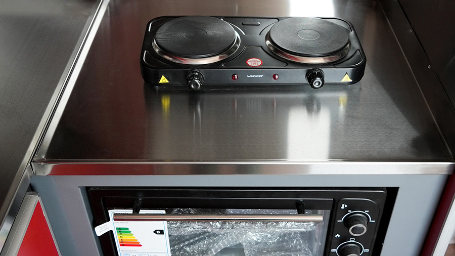 Área de oficina del trailer Company Man