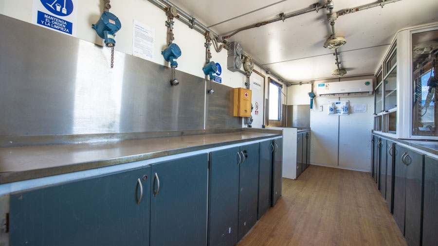 Equipamiento de laboratorio móvil